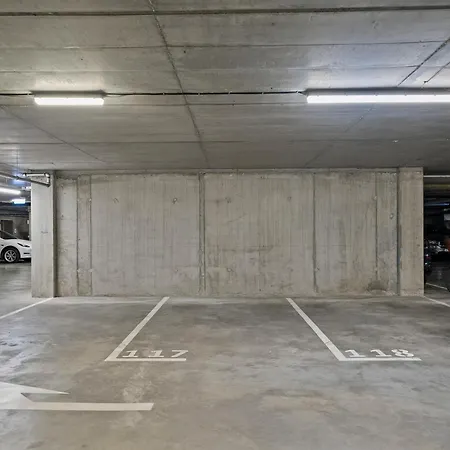 Mido Bird Luxury Apartment With Private Parking & Self Check-In-3