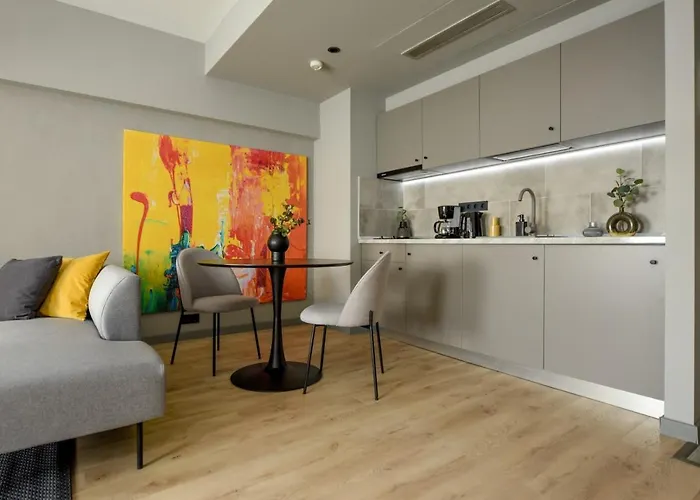 Luxury Apartment Near Radisson Hotel - Wall Projector & Modern Design Bucureşti